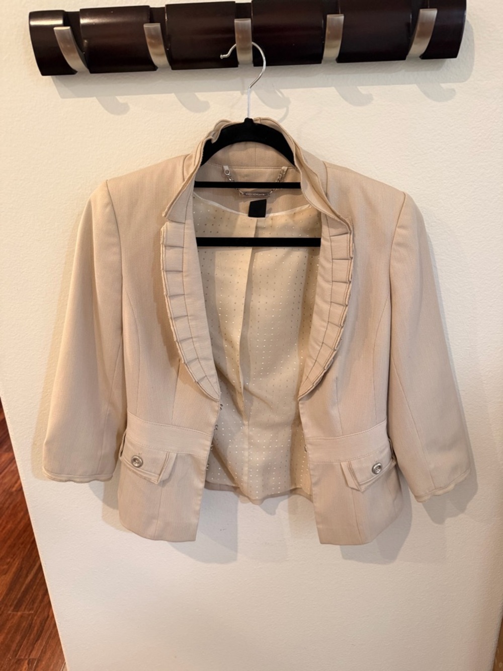 White House Black Market Cream Short Ruffled Open-Front Blazer